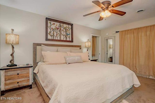 3669 Lindsey Mill Rd, Gatlinburg, TN 37738