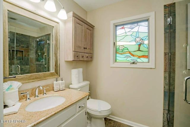 3669 Lindsey Mill Rd, Gatlinburg, TN 37738