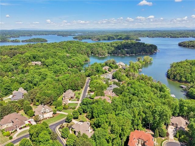 4162 Cumberland Point Drive, Gainesville, GA 30504