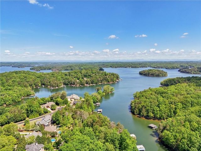 4162 Cumberland Point Drive, Gainesville, GA 30504