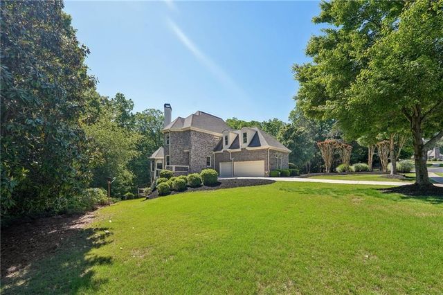 4162 Cumberland Point Drive, Gainesville, GA 30504