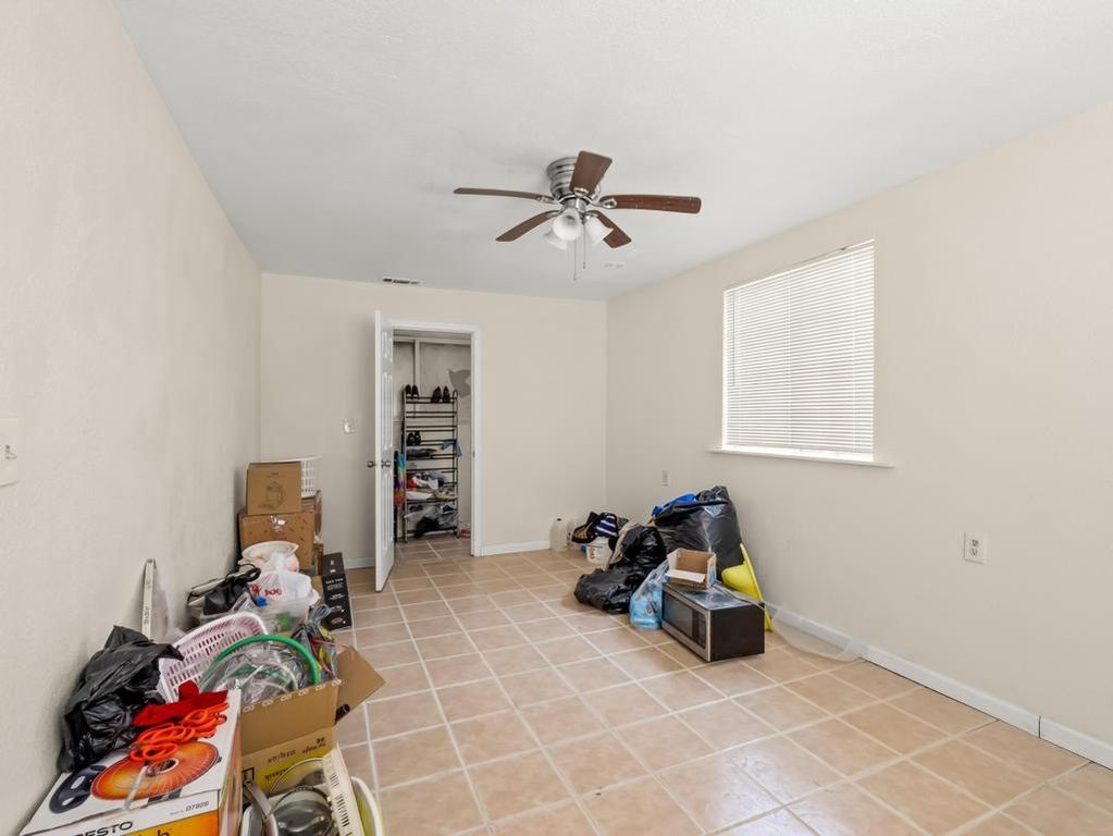 Image 18 of property listing at 4746 E Woodward Avenue, Fresno, CA 93702