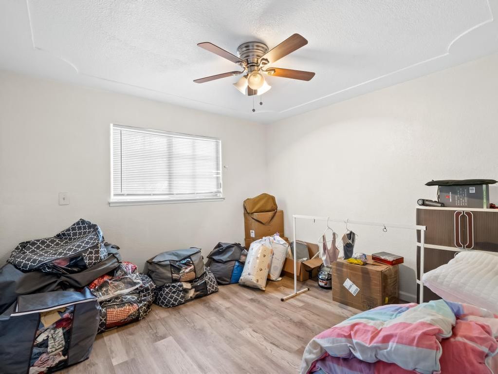 Image 21 of property listing at 4746 E Woodward Avenue, Fresno, CA 93702