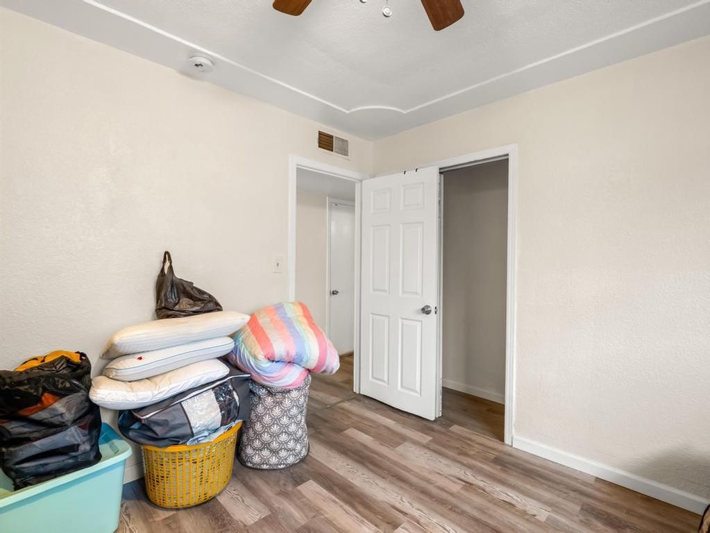 Image 22 of property listing at 4746 E Woodward Avenue, Fresno, CA 93702