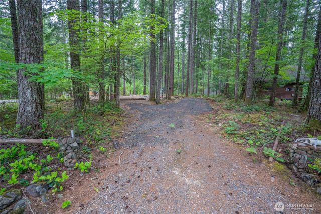 21 N Quinault Place, Hoodsport, WA 98548