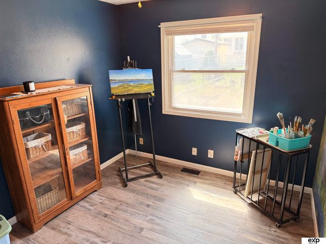 8759 S Glenview Drive, La Vista, NE 68128