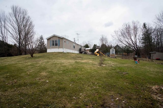 113 Cedar Lane, Cambridge, VT 05464