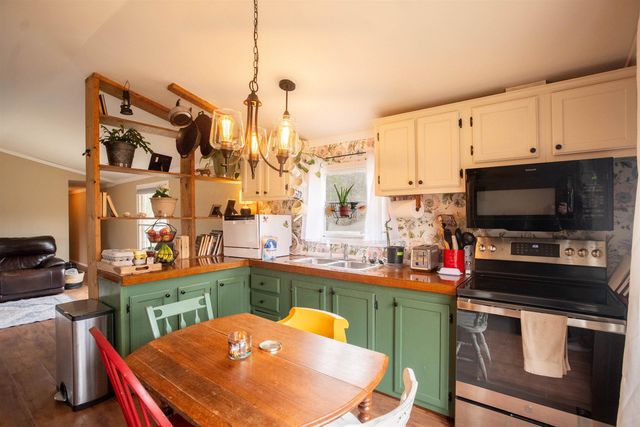 113 Cedar Lane, Cambridge, VT 05464