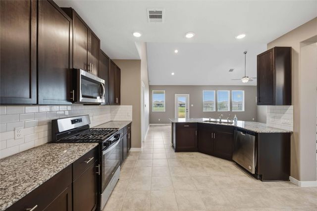 1239 Cascade Hills Drive, Rosharon, TX 77583