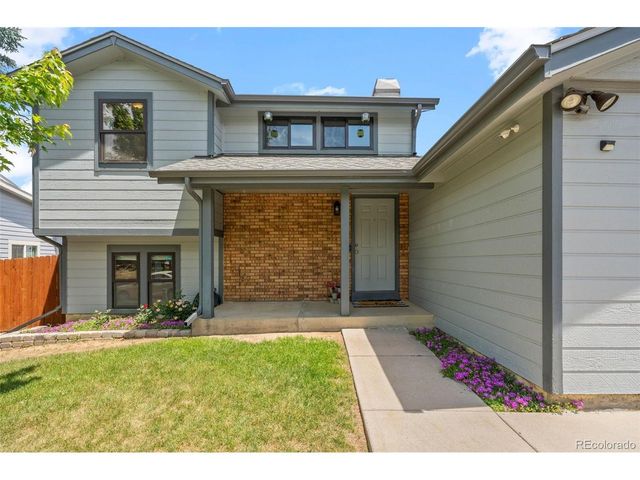 18405 E Union Dr, Aurora, CO 80015