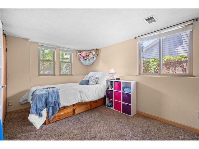 18405 E Union Dr, Aurora, CO 80015