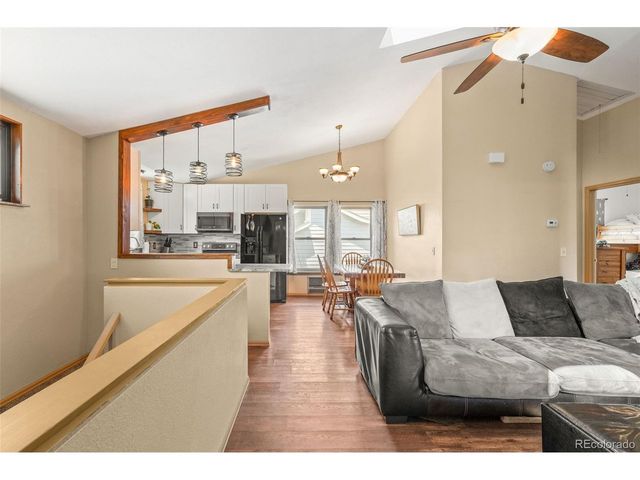 18405 E Union Dr, Aurora, CO 80015