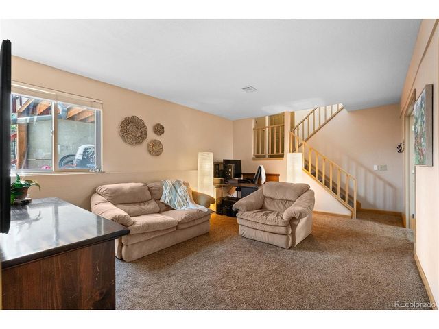 18405 E Union Dr, Aurora, CO 80015