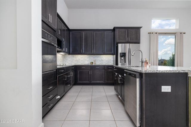 171 Azure Court, Daytona Beach, FL 32124