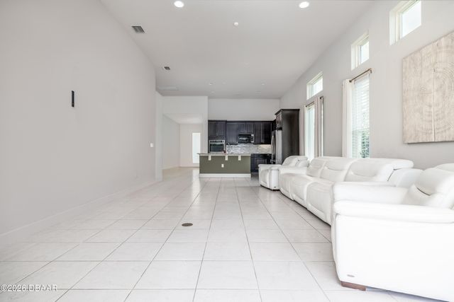 171 Azure Court, Daytona Beach, FL 32124