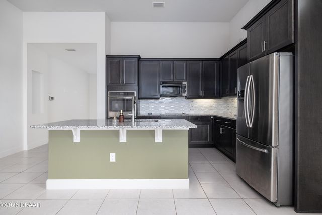 171 Azure Court, Daytona Beach, FL 32124