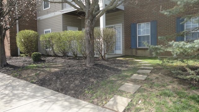 955 Mistflower Lane, Florence, KY 41042