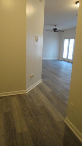 955 Mistflower Lane, Florence, KY 41042