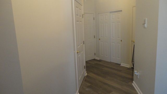 955 Mistflower Lane, Florence, KY 41042