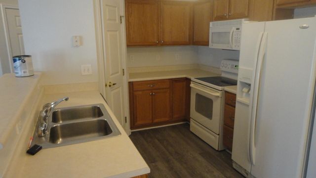 955 Mistflower Lane, Florence, KY 41042