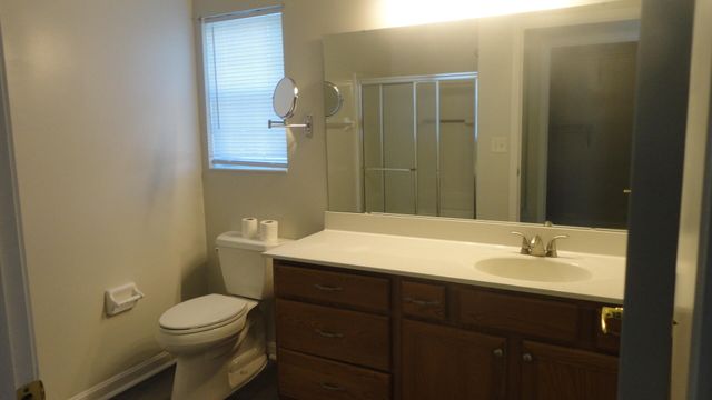 955 Mistflower Lane, Florence, KY 41042