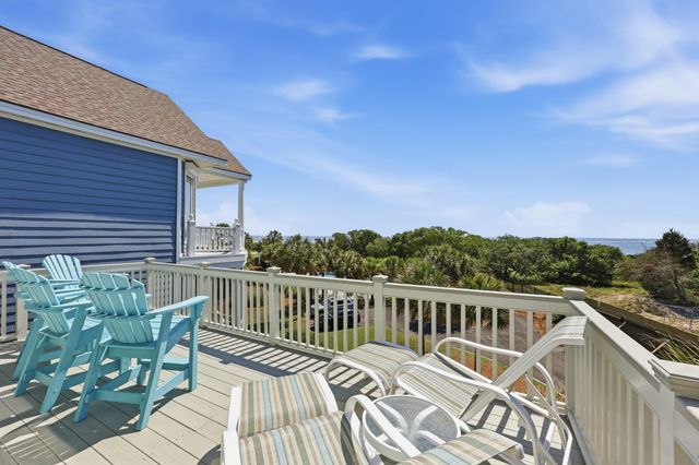 30 Ocean Point Drive, Isle Of Palms, SC 29451