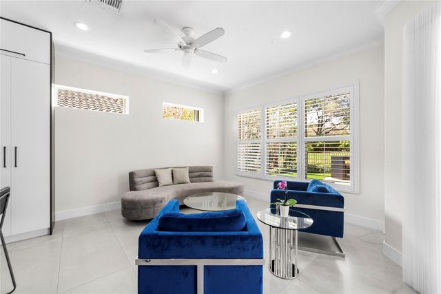 7119 NW 113th Avenue, Parkland, FL 33076