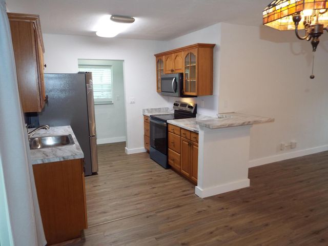 540 NE 61 Court NE, Oakland Park, FL 33334