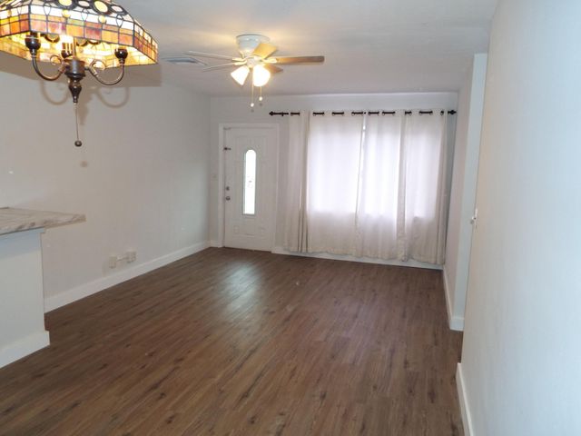 540 NE 61 Court NE, Oakland Park, FL 33334