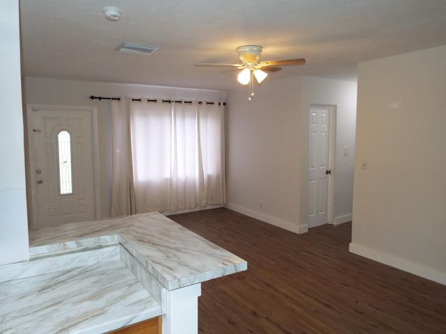 540 NE 61 Court NE, Oakland Park, FL 33334