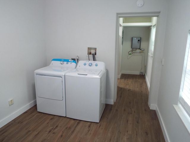 540 NE 61 Court NE, Oakland Park, FL 33334