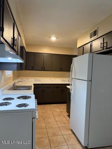 2645 Hillcrest Drive, Horn Lake, MS 38637