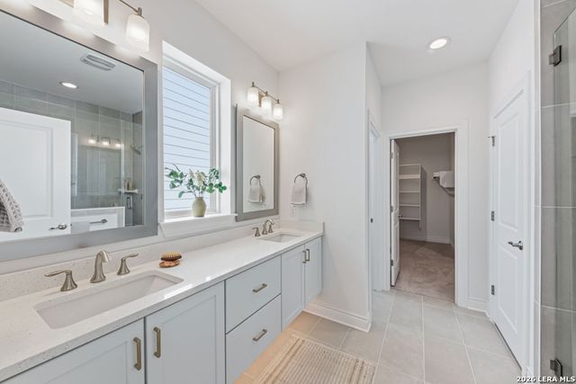 795 N Academy, New Braunfels, TX 78130