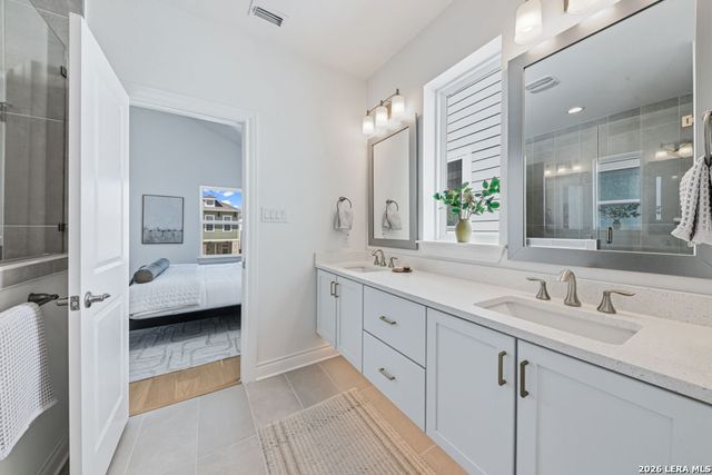 795 N Academy, New Braunfels, TX 78130