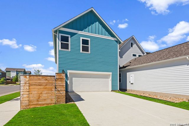 795 N Academy, New Braunfels, TX 78130