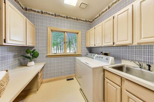 3706 Royal Fox Drive, St. Charles, IL 60174