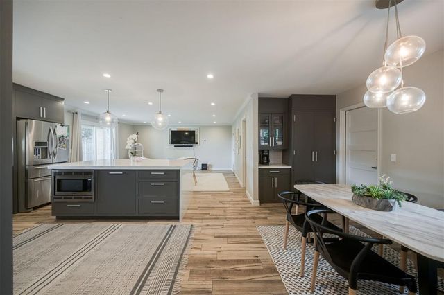 6108 Oak Tree Road, Edmond, OK 73025