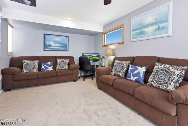 134 Eileen Ln, Stafford Twp., NJ 08050