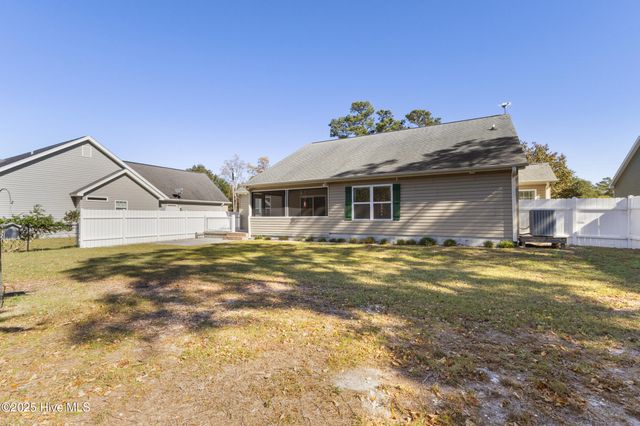 1674 SW Beach Drive SW, Calabash, NC 28467
