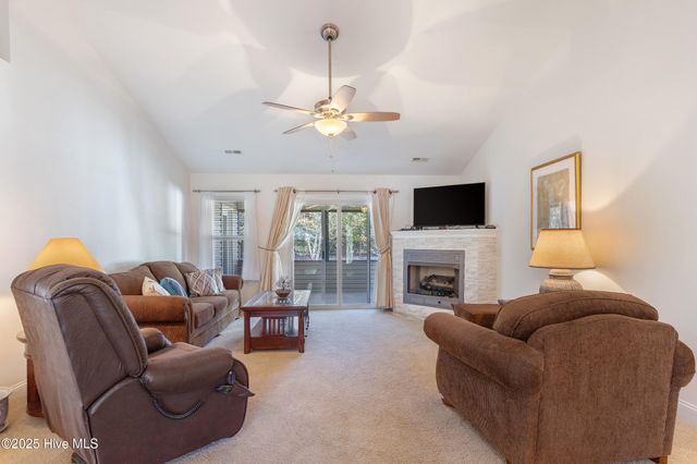 1674 SW Beach Drive SW, Calabash, NC 28467