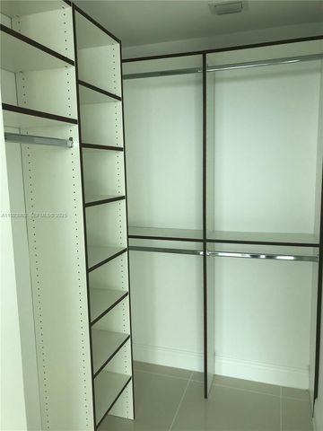 1861 NW S River Dr A09, Miami, FL 33125