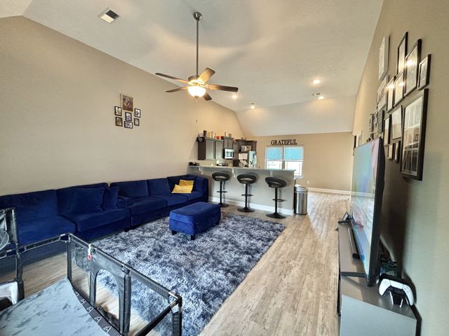 2010 Haystack Ct, Christiana, TN 37037