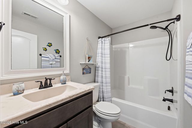 178 Everett Park Trail, Holly Ridge, NC 28445