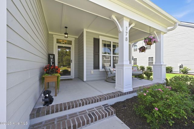 178 Everett Park Trail, Holly Ridge, NC 28445