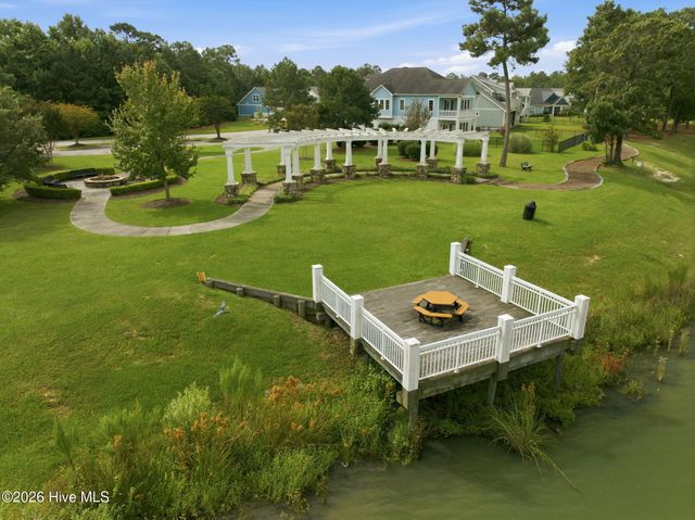 178 Everett Park Trail, Holly Ridge, NC 28445