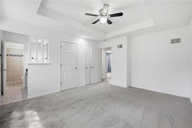 11921 W 99th Street, Lenexa, KS 66215