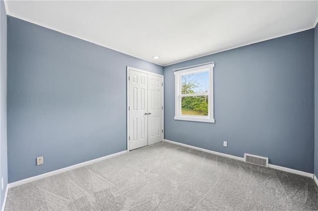 11921 W 99th Street, Lenexa, KS 66215