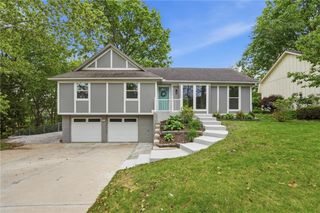 11921 W 99th Street, Lenexa, KS 66215