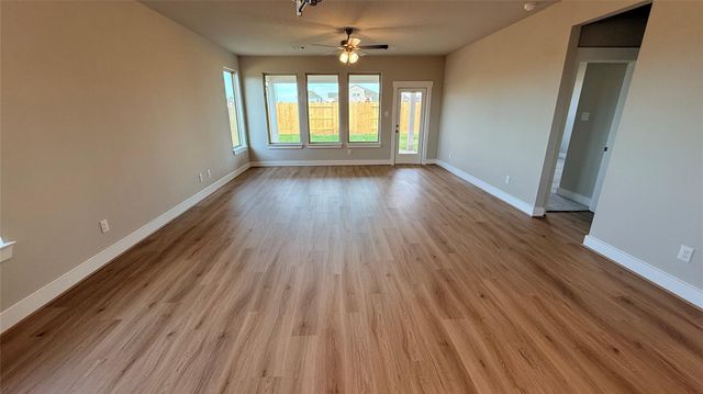 4542 Blue Mountain Laurel Street, Pinehurst, TX 77362