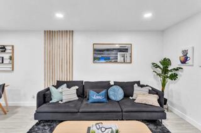 2747 Griffin Road 1-3, Fort Lauderdale, FL 33312